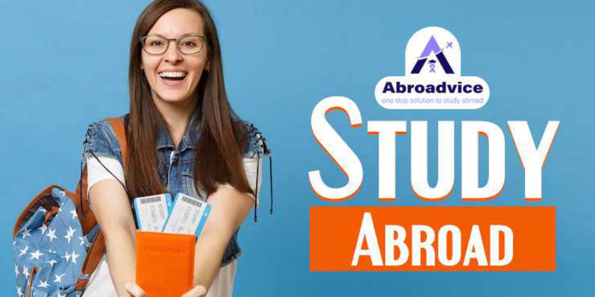 4 Things People Won't Tell You About Studying Abroad