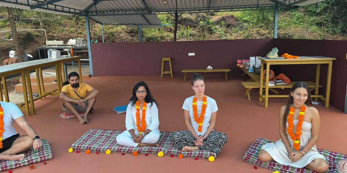 Best Yoga Teacher Course in Goa