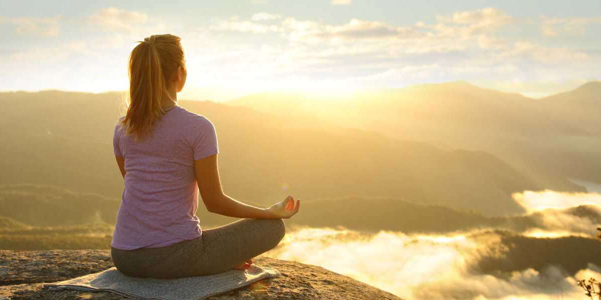 Yoga and Meditation: A Powerful Combination for Achieving Inner Balance and Peace.