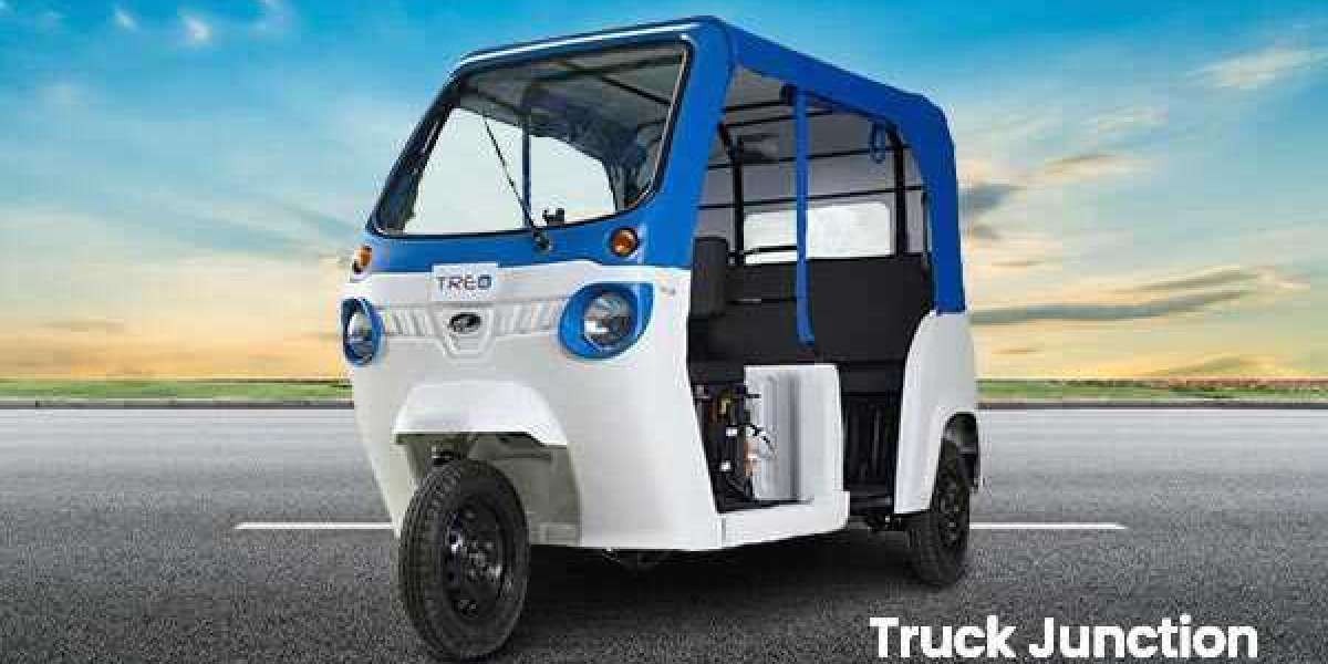 Popular Electric Auto Rickshaw In India: Mahindra Treo With Features
