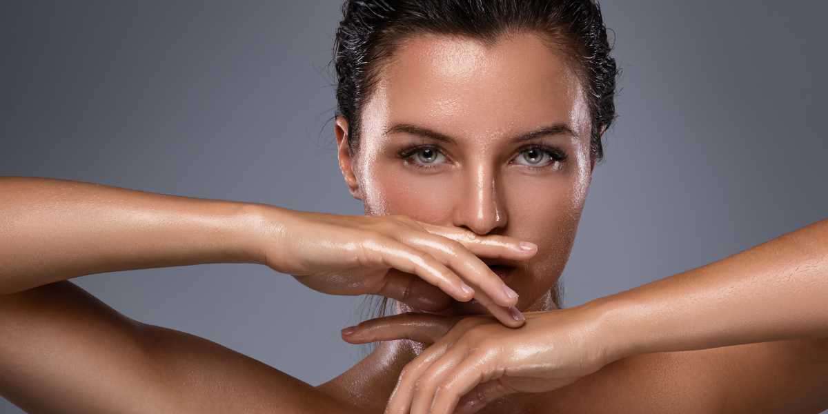 Why Oily Skin Requires Extra Care and how to do it?