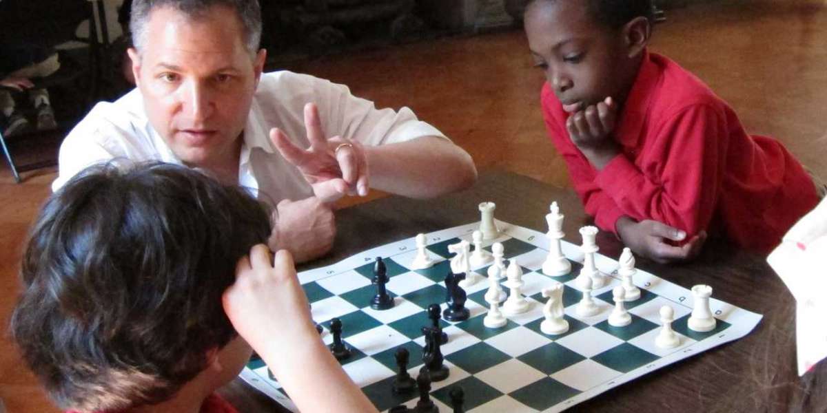 Checkmate Your Competition: Advanced Chess Lessons in the Heart of NYC