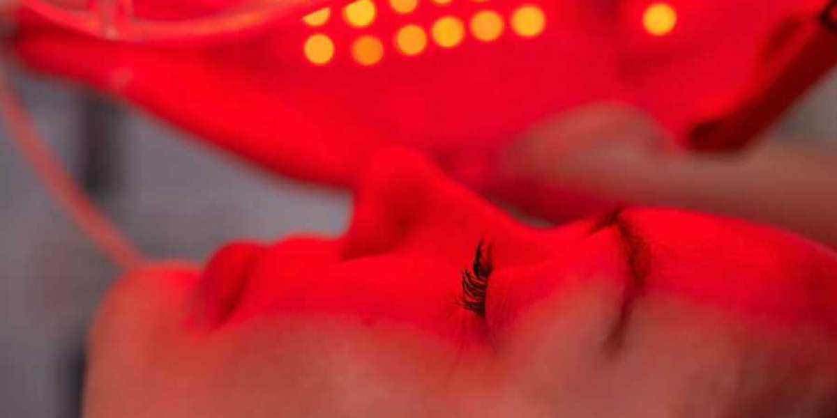 Seeing Red: The Benefits of Red Light Therapy Mask