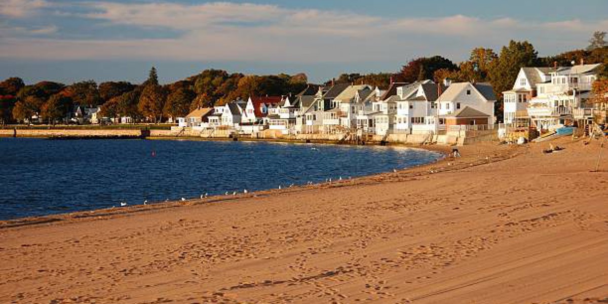 Discovering the Charm of Connecticut Beach Cottage Rentals