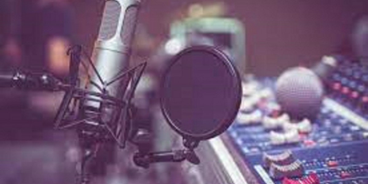 7 Key Factors to Consider When Choosing a Dubbing Services Provider