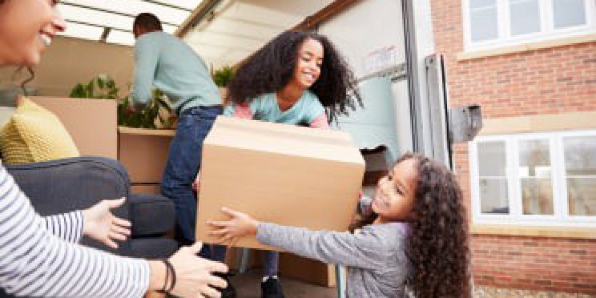 How to Find a Removalist for Your Gold Coast to Sydney Move