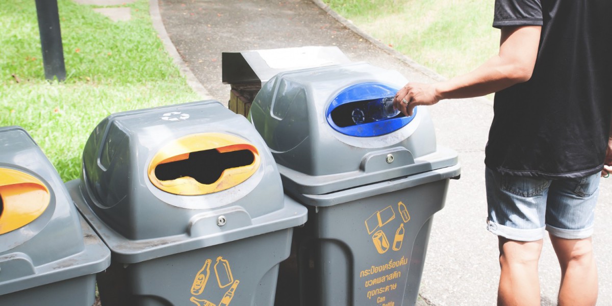 The Benefits of Hiring Skip Bins for Effective Waste Management