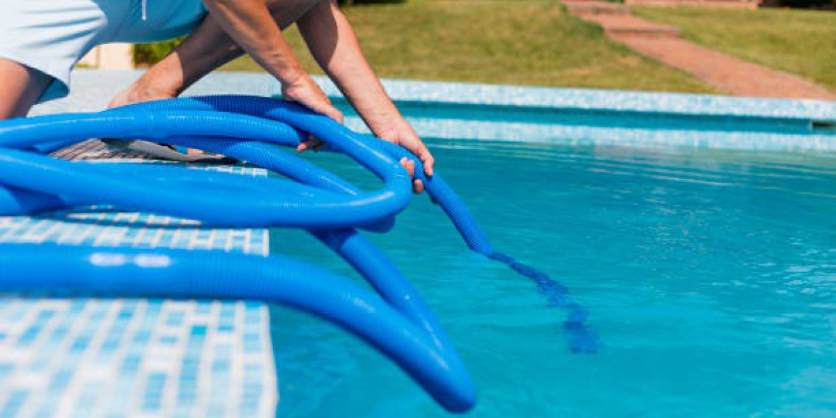 UV Pool Sanitizers: The Future of Pool Maintenance