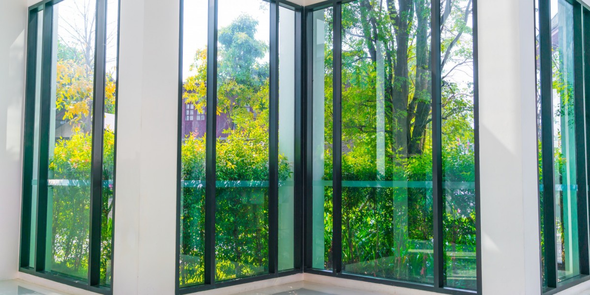 Folding Doors in Dubai: A Fusion of Elegance, Space, and Functionality
