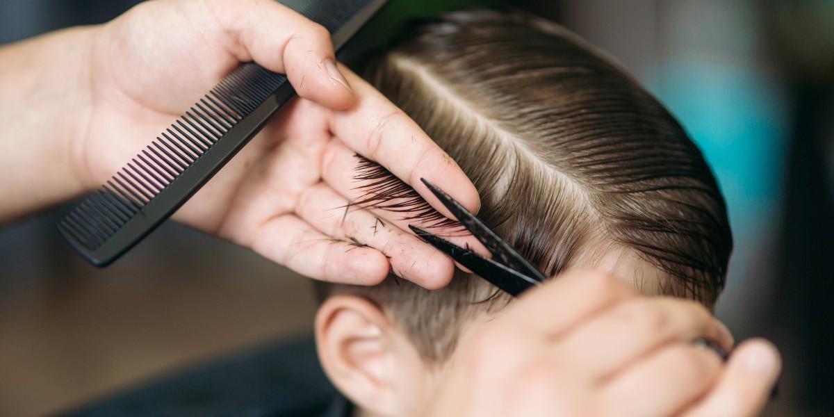 The Royal Treatment: Your Path to Self-Indulgence at Men's Corner Classic Haircuts LLC