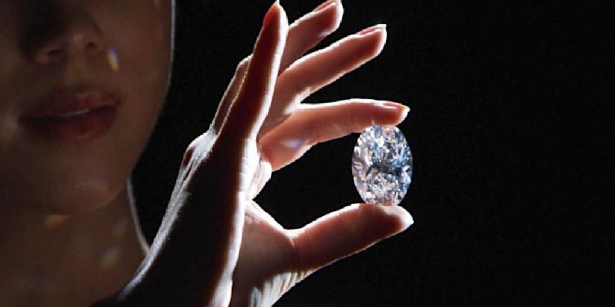 Sparkling Elegance: Lab Grown Diamonds on a Budget