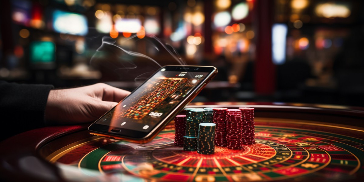 The Thrilling Journey of Online Casinos: A Wild Ride from Desktop to Mobile