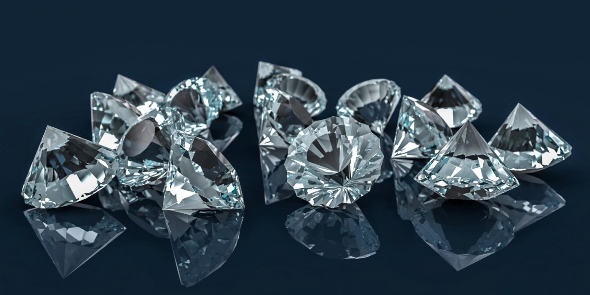 Unlocking the Brilliance: Exploring the 4Cs of Diamonds and the Rise of Lab-Grown Diamonds