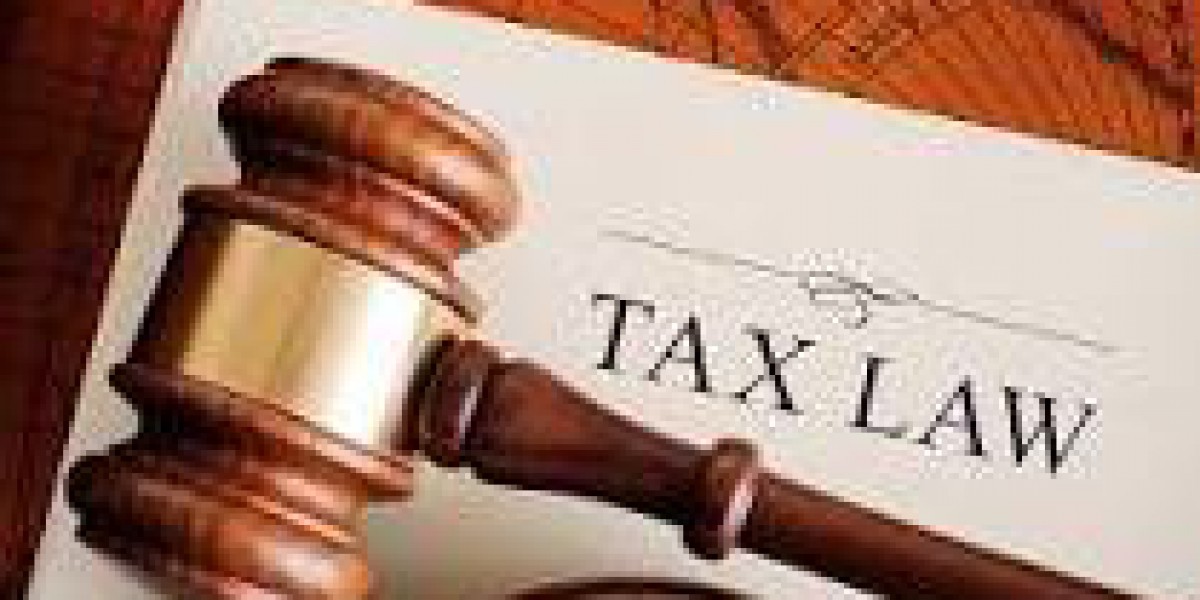 The Role of a Tax and Estate Lawyer in Business Succession Planning