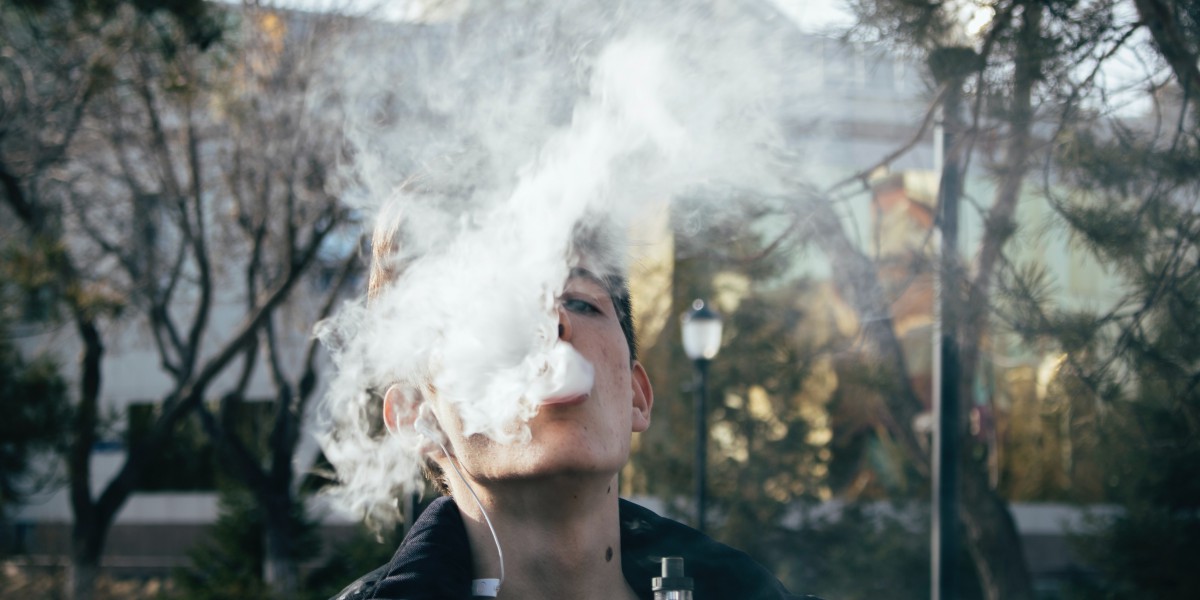 Tips to Prevent Vaping from Triggering Smoke Alarms