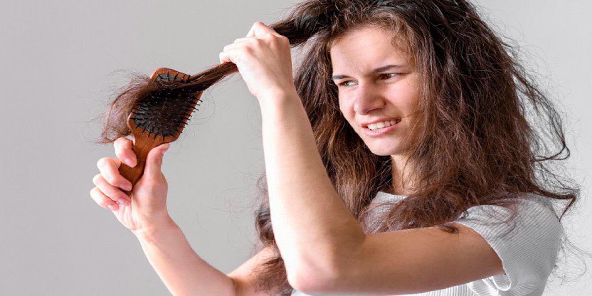 Breaking Free from Dandruff: Your Comprehensive Anti Dandruff Shampoo Guide