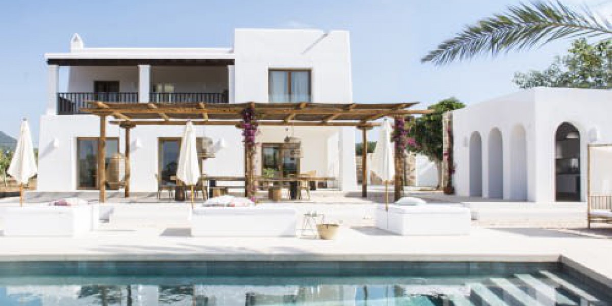 Elevate Your Vacation: Exclusive Rentals in Ibiza Await
